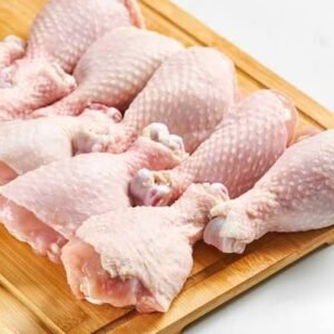 Kippenbouten (hele bouten en drumsticks) te koop
